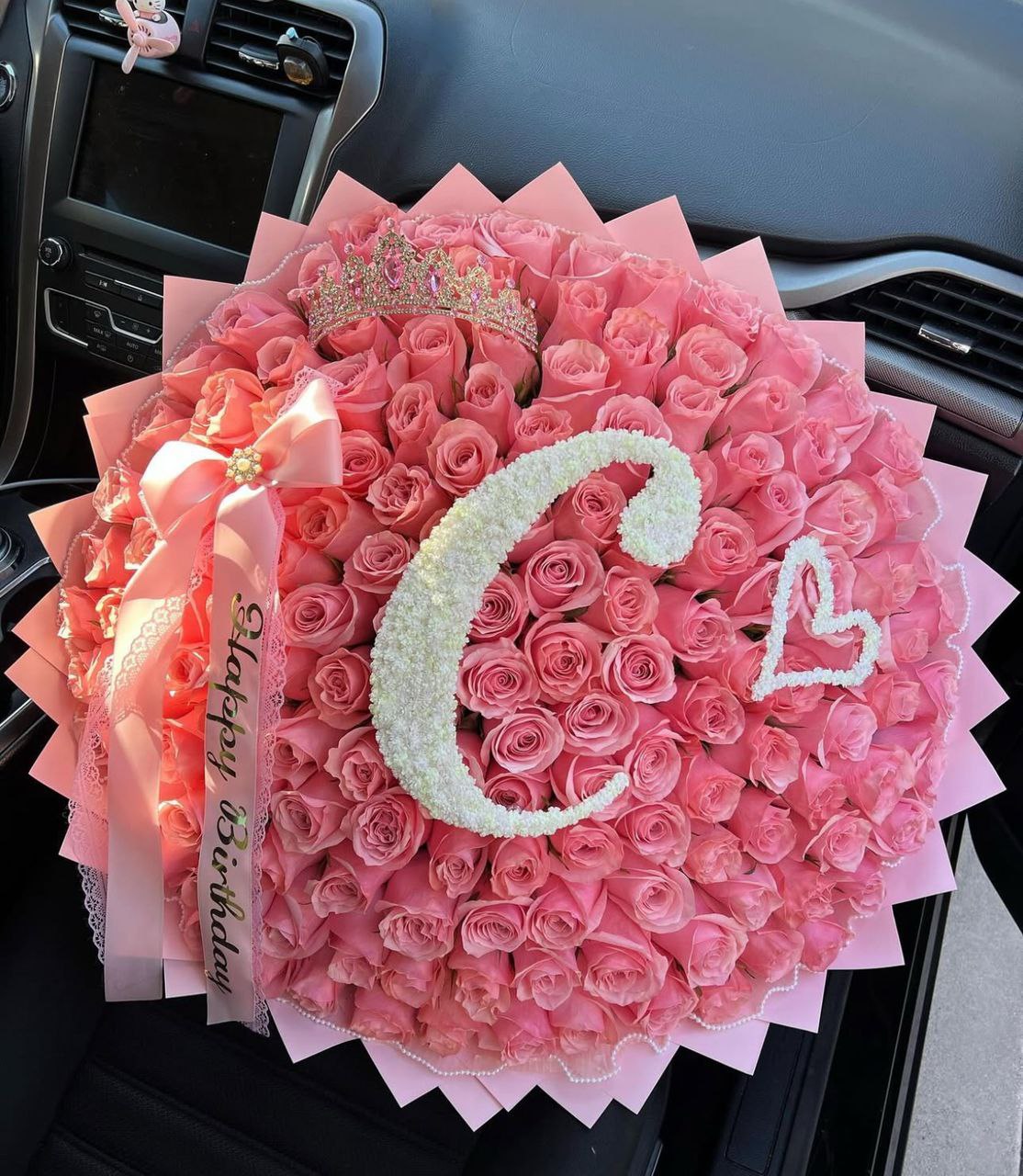 Pink Majesty Rose Box
